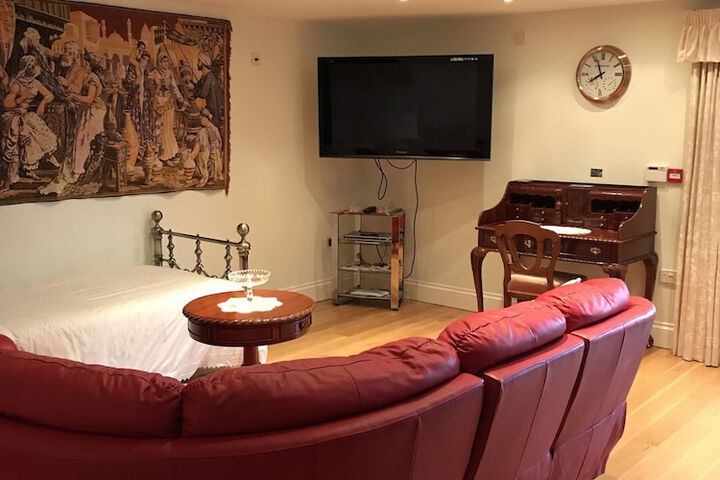 Room 70 of 114