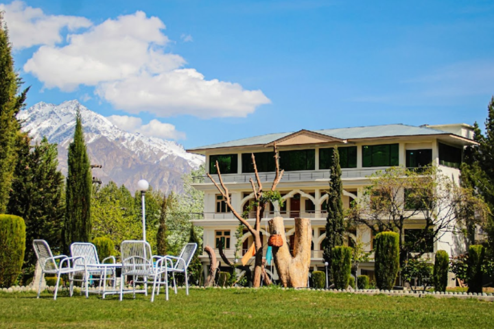 Hotel Green Palace Gahkuch