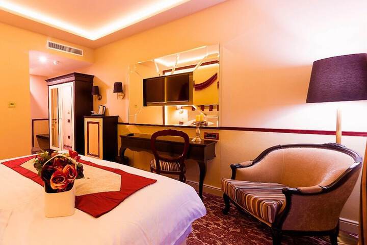 Image of Hotel Cardinal