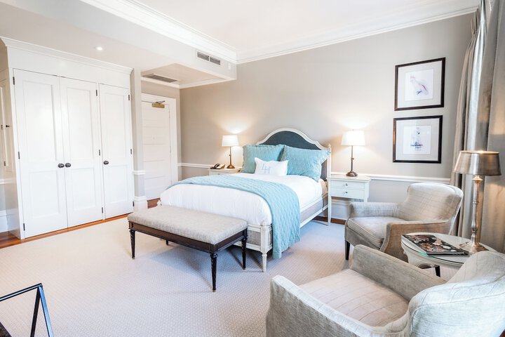Room 2 of 57