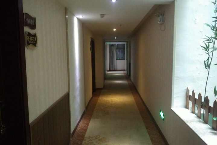 Hotel Interior 3 of 9