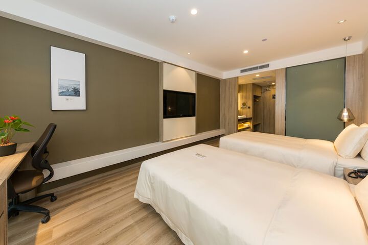 Room 21 of 39