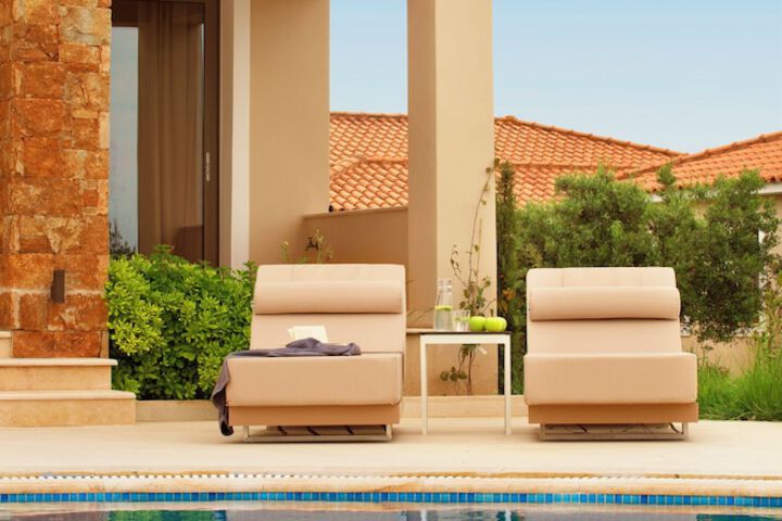Pool 116 of 191