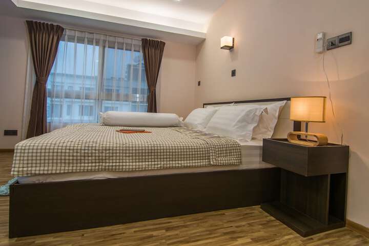 Room 7 of 19