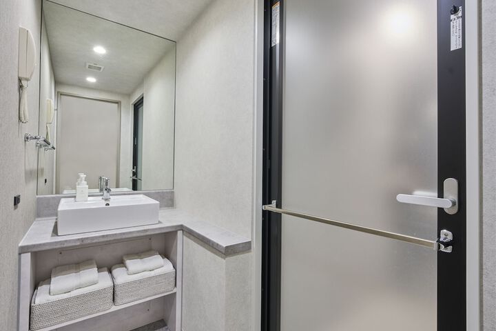 Bath Interior