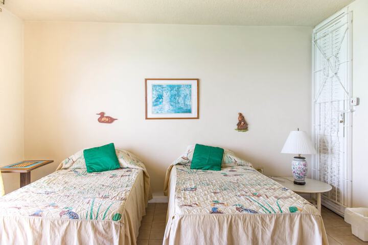 Room 8 of 21