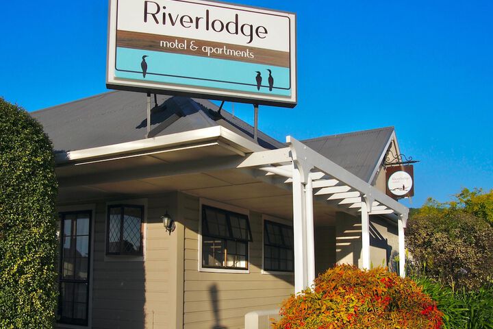 Riverlodge Nelson