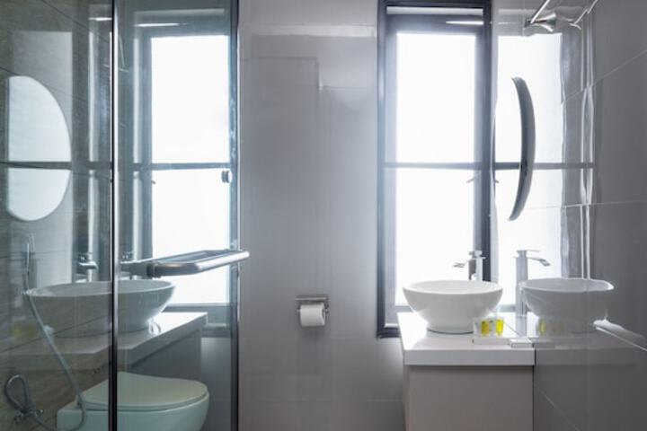 Room 20 of 36