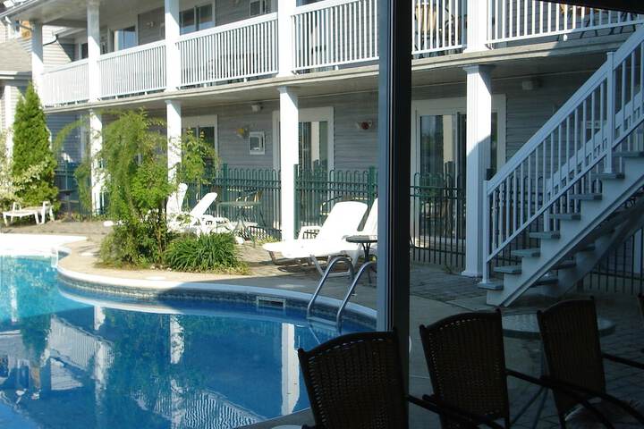 Photo of La Halte des 103 Îles Pool