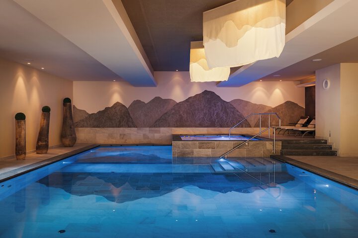 Pool 23 of 49