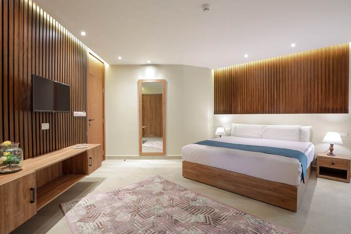 Room 43 of 126