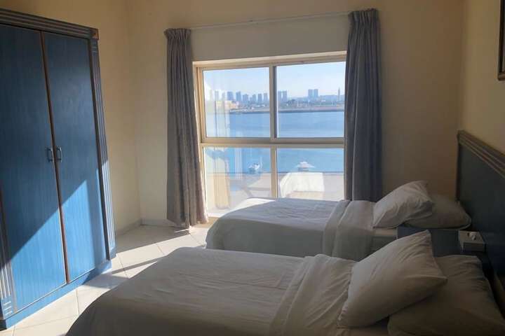 Room 4 of 31