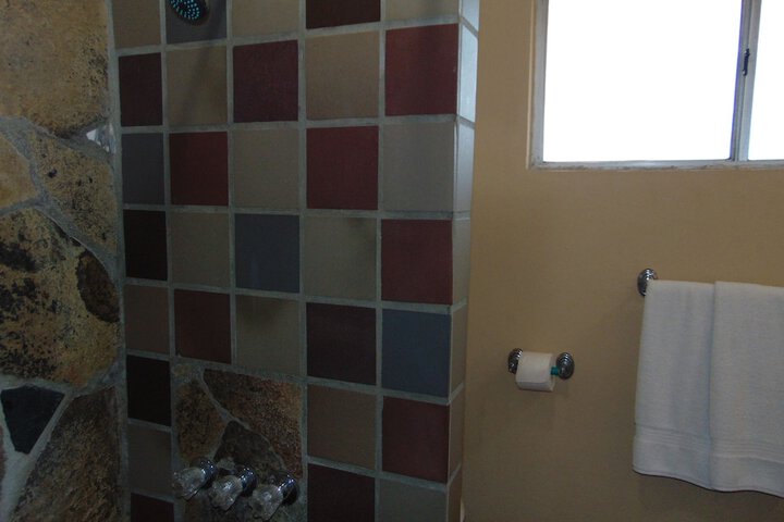 Room 313 of 413
