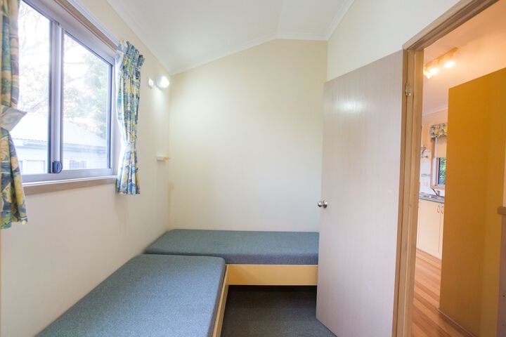Room 2 of 57