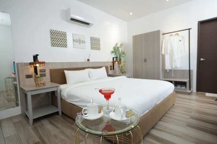 Room 15 of 72