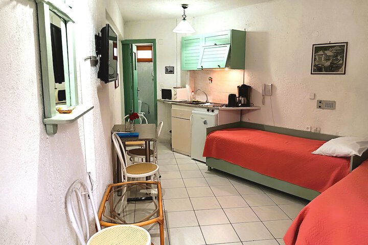 Room 45 of 85