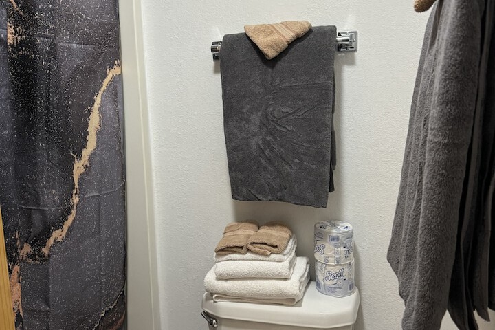 Room 73 of 91