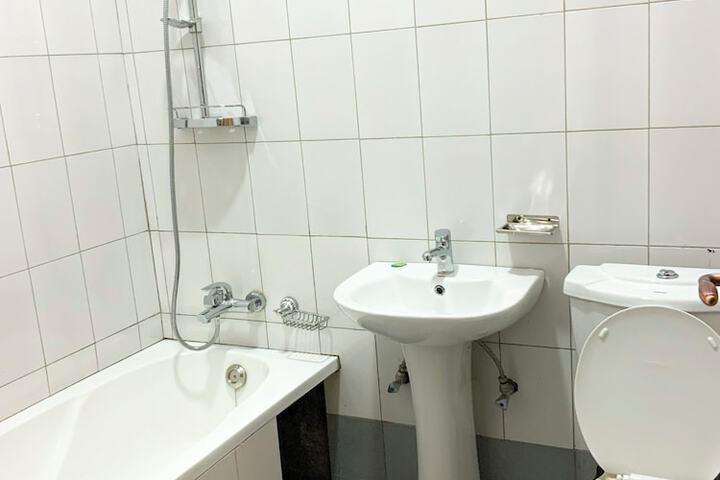 Room 15 of 226