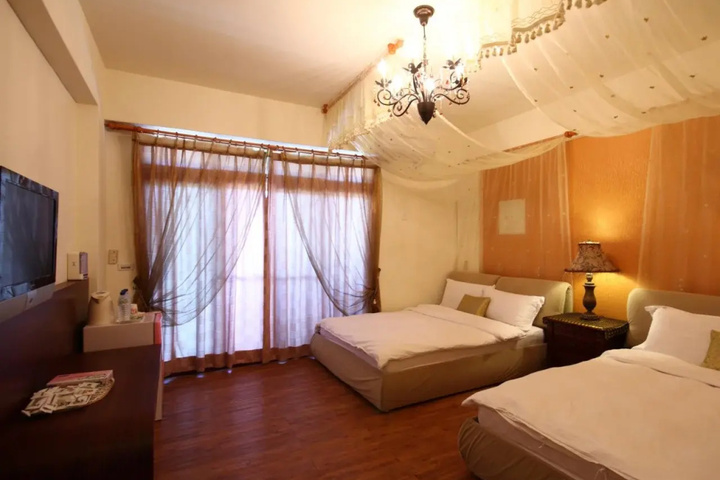 guest_rooms