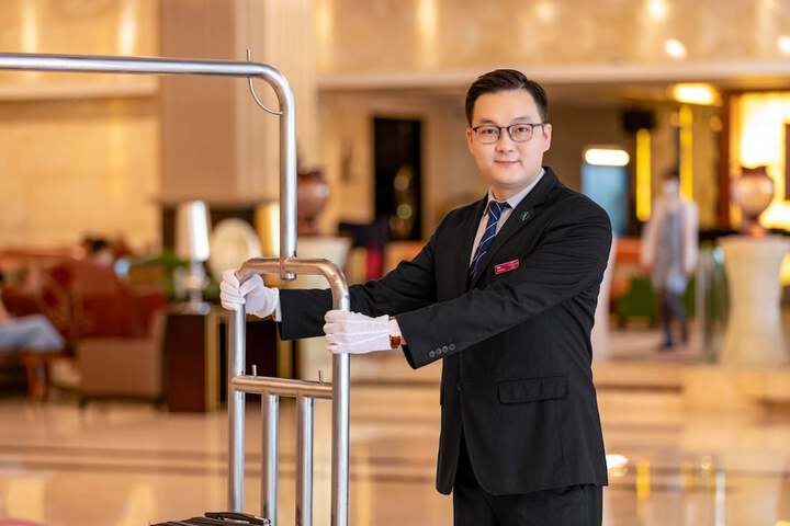 Concierge desk