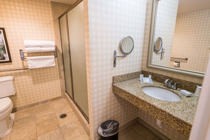 Bathroom shower