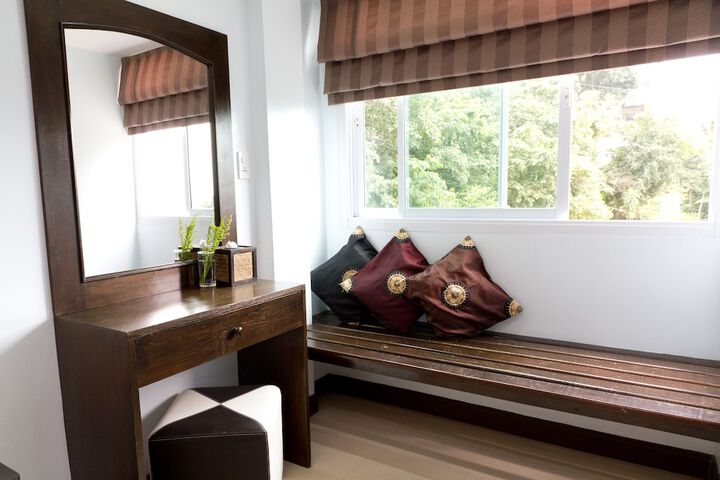 Room 10 of 40
