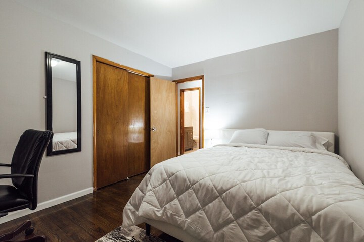 Room 21 of 72