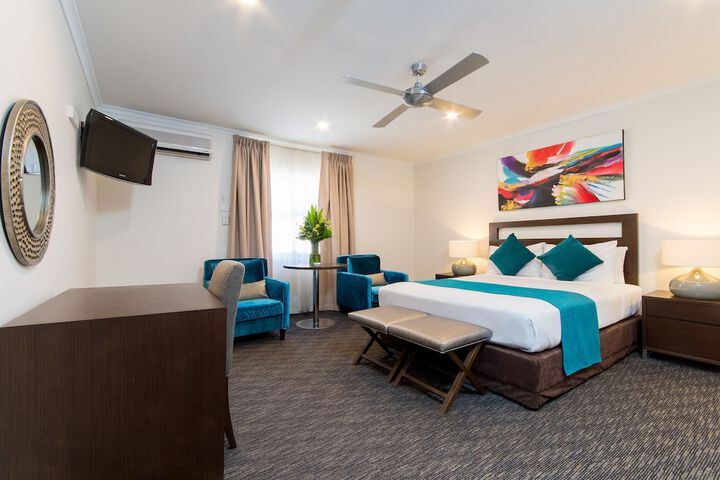 Room 2 of 22
