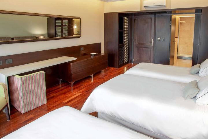 Room 9 of 57