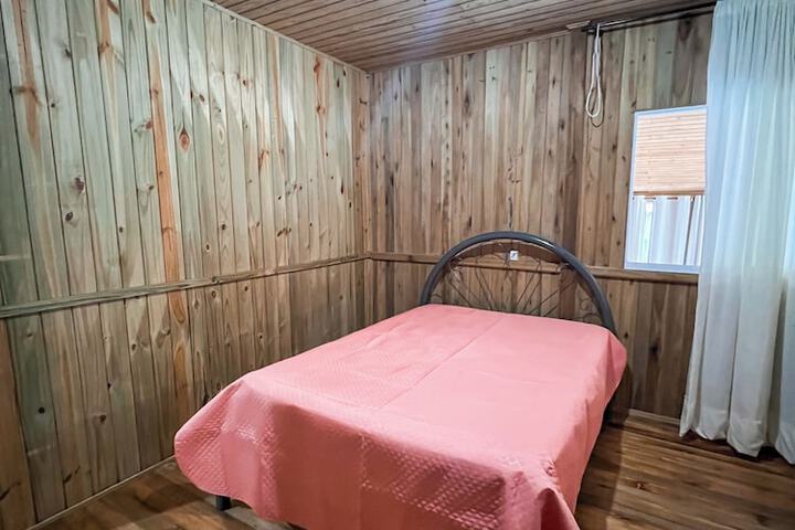 Room 3 of 47
