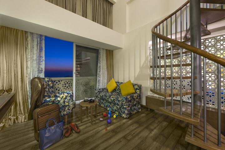 Room 21 of 69