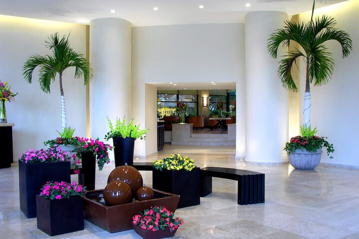 Hotel Interior 3 of 85