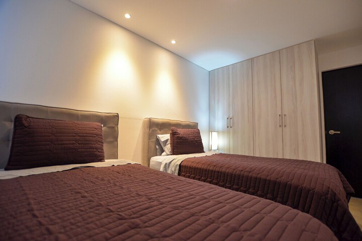 Room 11 of 270