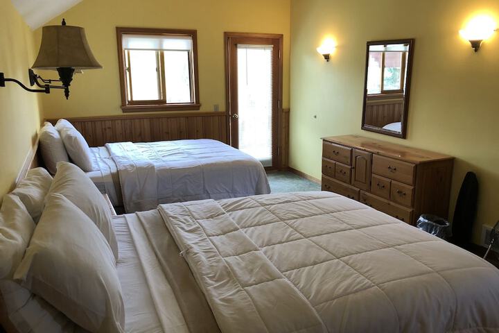 Room 29 of 186