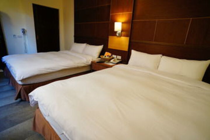Room 43 of 52