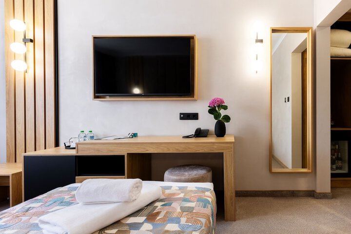 Room 32 of 112