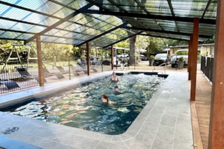 Pool 172 of 252