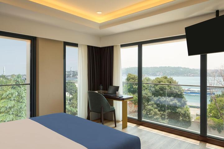 Room 48 of 113
