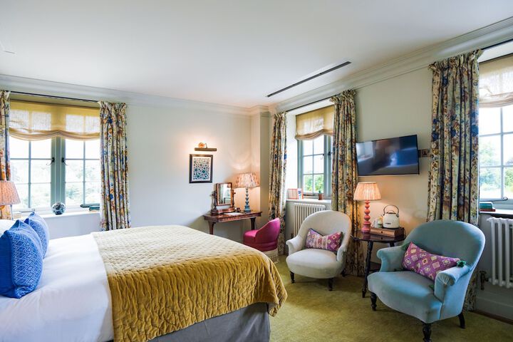 Room 38 of 150