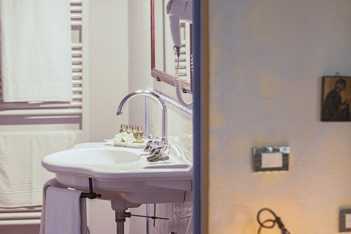 Room 47 of 88