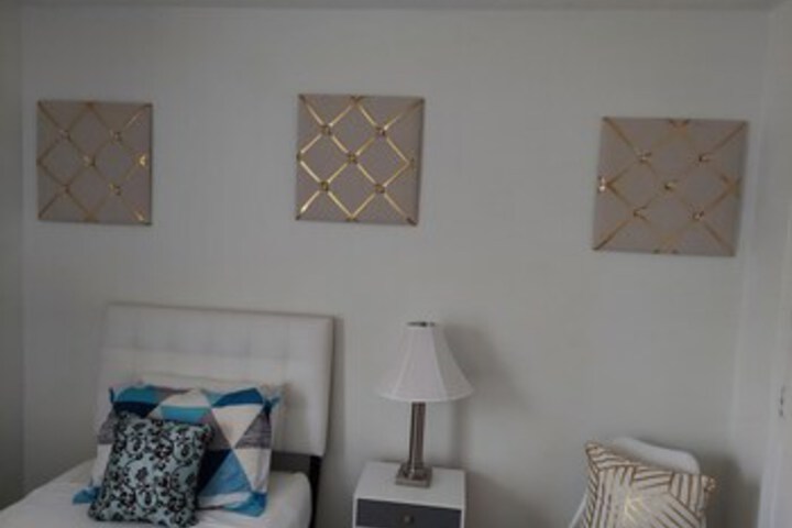 Room 51 of 64