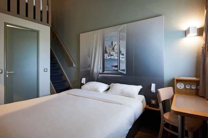 Room 14 of 35