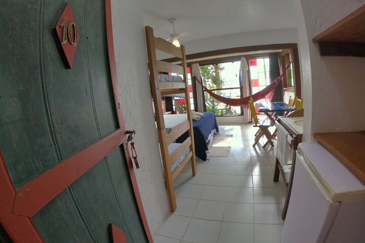 Room 34 of 104