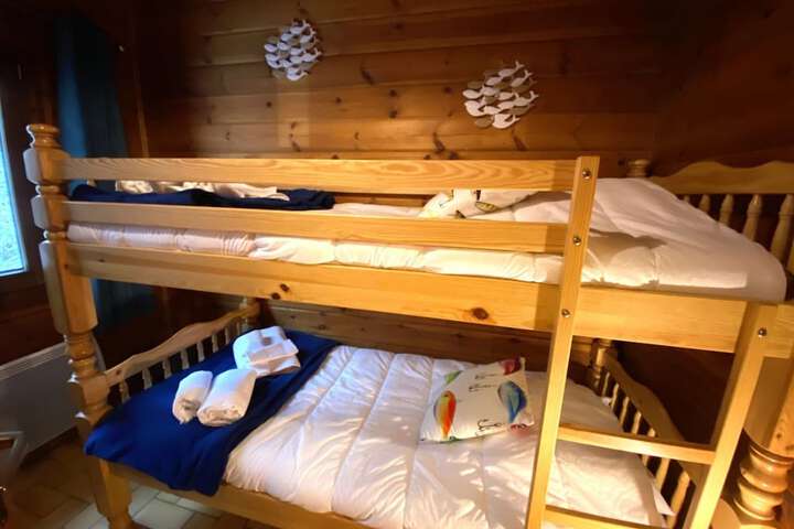 Room 11 of 46