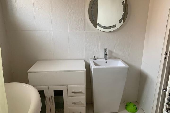 Room 15 of 46
