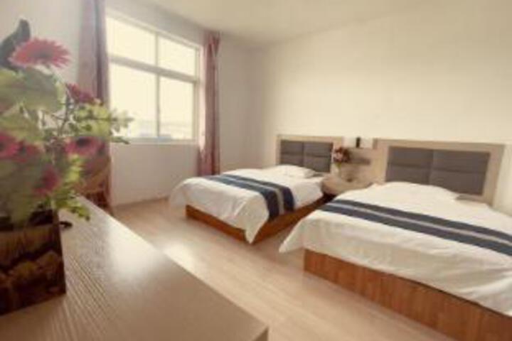 Room 5 of 5