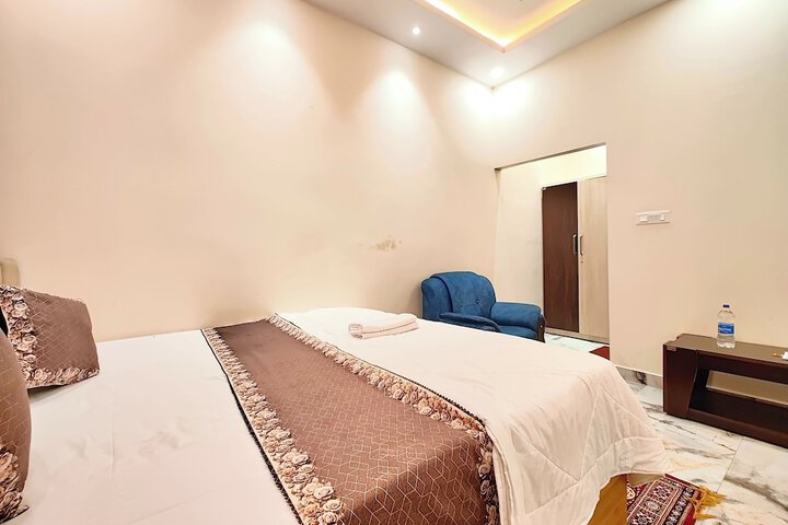 Room 20 of 31