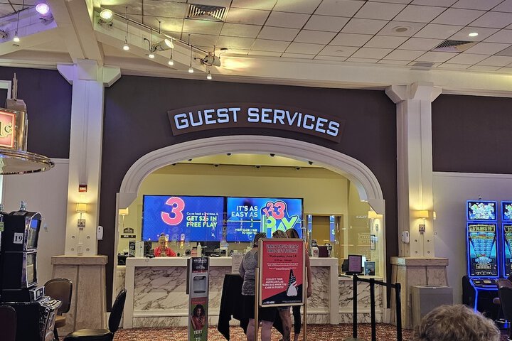 Entertainment 12 of 14