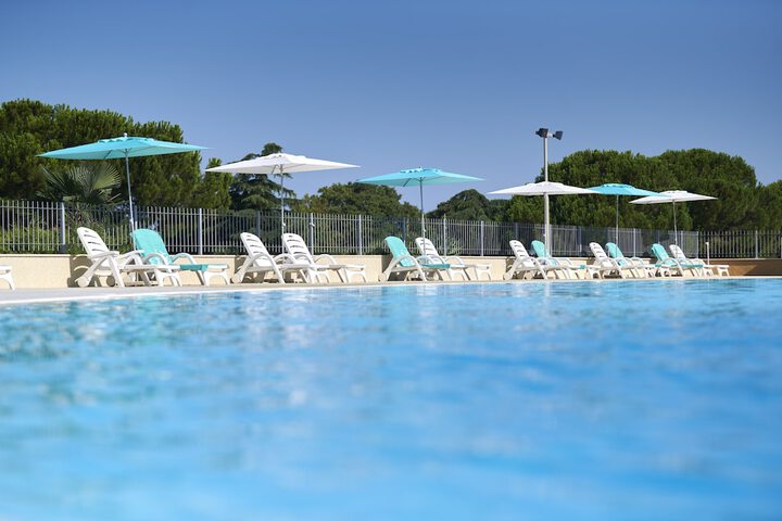 Pool 55 of 82