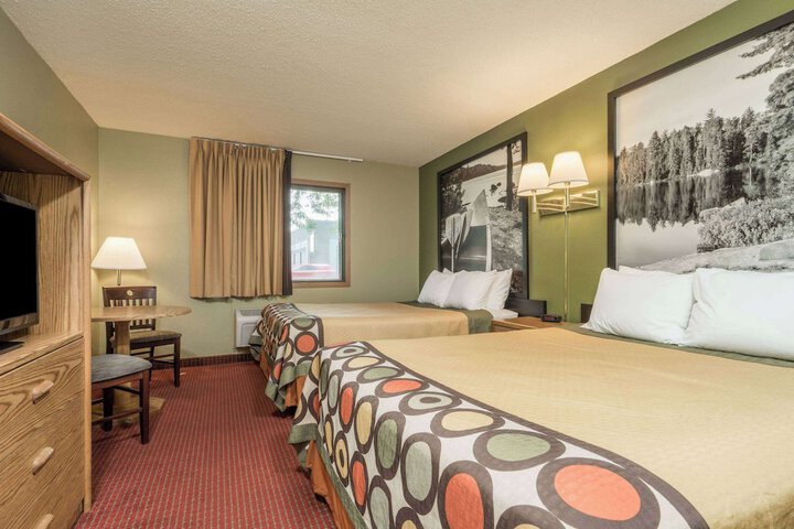 1 Queen Bed Mobility Accessible (7 of 11)